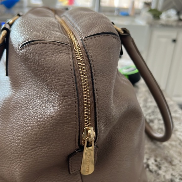 Michael Kors Large Handbag Taupe - Picture 6 of 12
